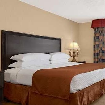 Embassy Suites Kansas City - Plaza, Kansas City, United States of America