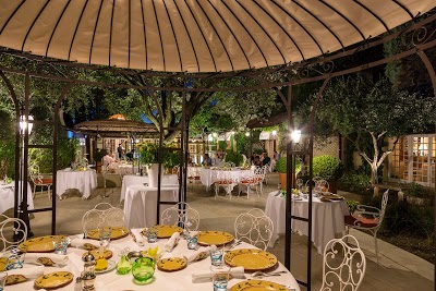 Auberge de Cassagne & Spa, Le Pontet, France