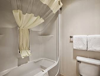 Howard Johnson Express Inn - Albuquerque, Albuquerque, United States of America