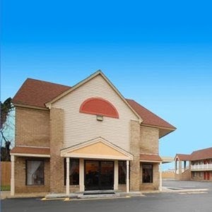 Econo Lodge near Naval Hospital, Portsmouth, United States of America