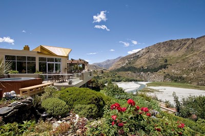 Distinction Queenstown Nugget Point Boutique Hotel and Spa, Arthurs Point, New Zealand