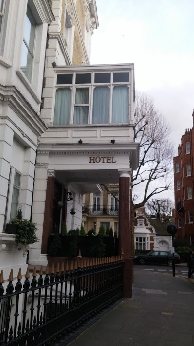 Oliver Plaza, London, United Kingdom