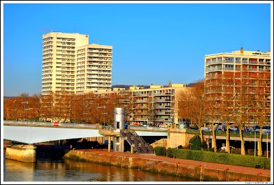 ibis Rouen Centre Rive Droite, Rouen, France