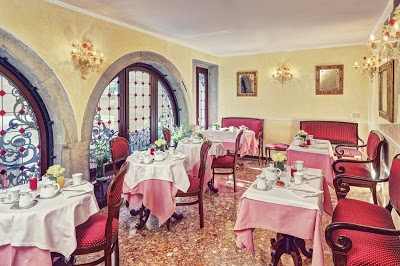 Hotel Firenze, Venice, Italy
