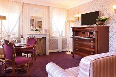 Hotel Londra Palace, Venice, Italy