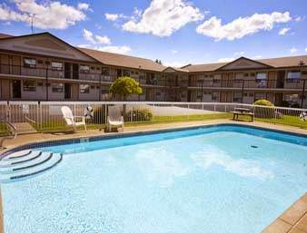 Howard Johnson Express Inn - Niagara Falls, Niagara Falls, Canada