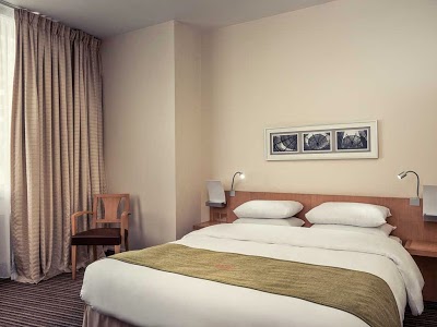 Mercure Paris La D, Courbevoie, France
