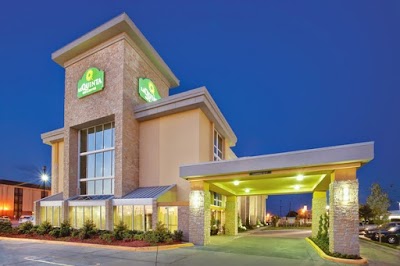 La Quinta Inn & Suites Dallas I-35 Walnut Hill Lane, Dallas, United States of America