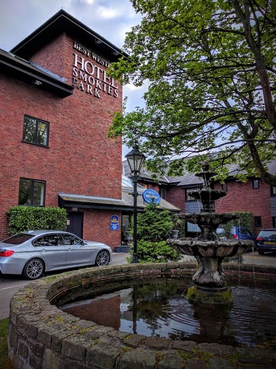 BEST WESTERN HTL SMOKIES PARK, Oldham, United Kingdom