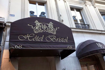 Bristol R, Paris, France