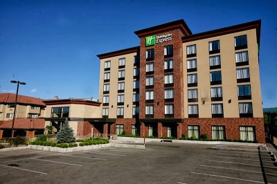 Holiday Inn Express Kelowna Conference Centre, Kelowna, Canada