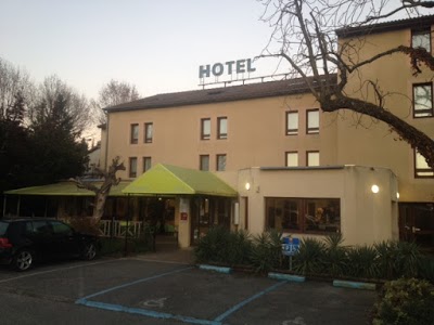 COMFORT INN ROMANS, Romans, France