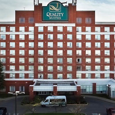 QUALITY SUITES MONTREAL AEROPOR, Pointe Claire, Canada