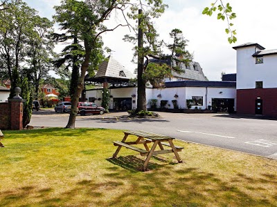 Mercure Chester North Woodhey House Hotel, Ellesmere Port, United Kingdom