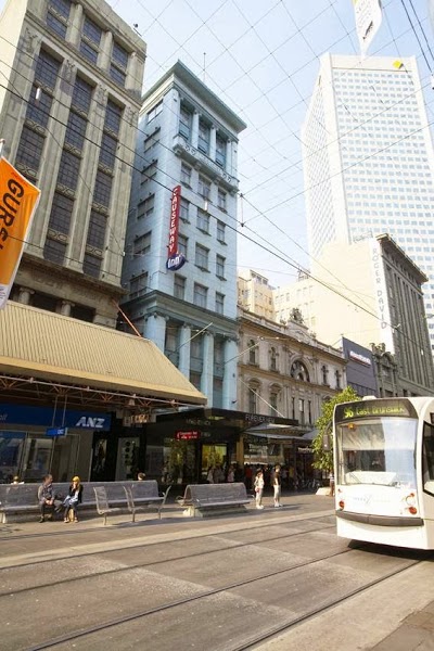 Causeway Inn On The Mall, Melbourne, Australia