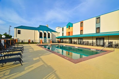 Best Western Plus Arbour Inn & Suites, East Ridge, United States of America