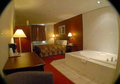 Econo Lodge Lethbridge, Lethbridge, Canada