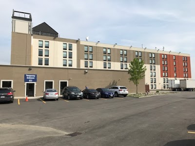 Holiday Inn Express Toronto-Airport Area, Mississauga, Canada