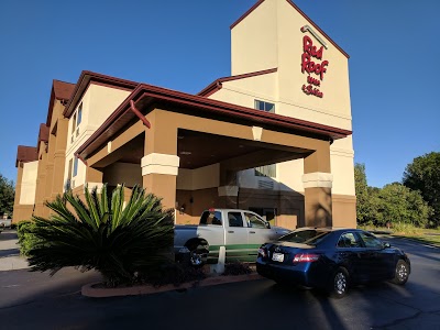 Red Roof Inn & Suites Savannah Gateway, Savannah, United States of America