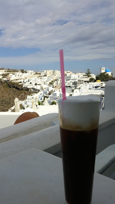 VALLAS APARTMENTS, Santorini, Greece