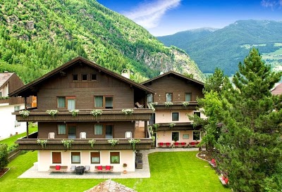 Hotel Egitzhof, Campo Tures, Italy