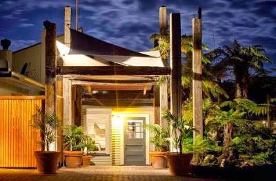 Solitaire Lodge, Lake Tarawera, New Zealand