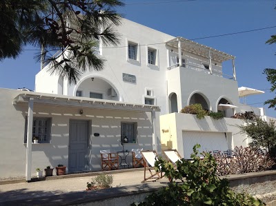 Alonia Studios, Santorini, Greece
