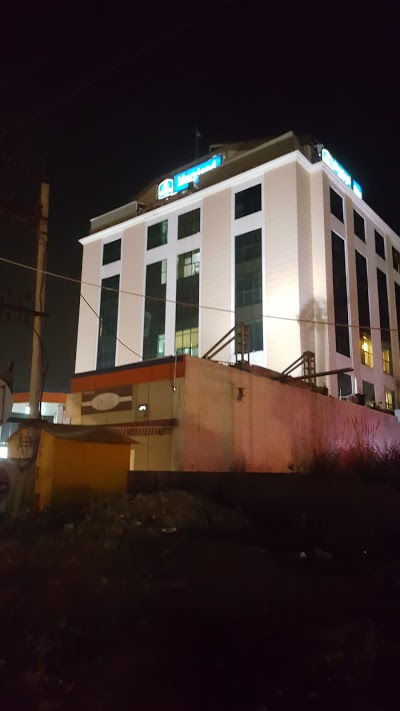 BEST WESTERN Maryland, Zirakpur, India