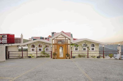 Hotel Grand Sunset, Chail, India