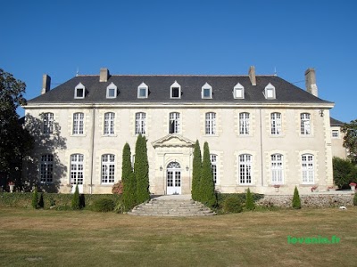 Abbaye de Villeneuve, Les Sorinieres, France