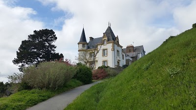 Brit Hotel Alghotel, Cancale, France