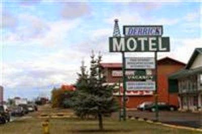 Derrick Motel, Edmonton, Canada