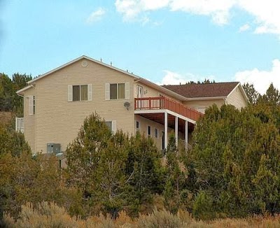 LIONS GATE MANOR, Lava Hot Springs, United States of America