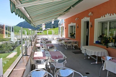 HOTEL BUEL, Sankt Antonien, Switzerland