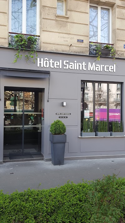 GRAND HOTEL JEANNE DARC, Paris, France