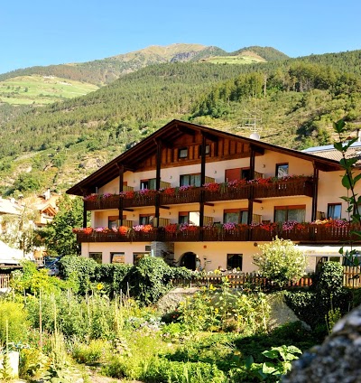 Bio Landhotel Anna, Silandro, Italy