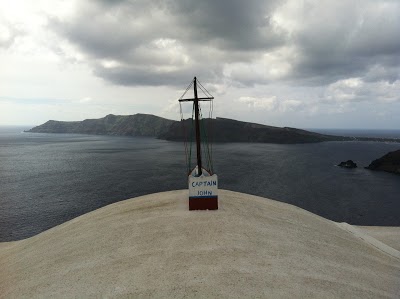 Captain John Traditional Houses, Santorini, Greece