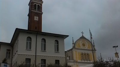 Hotel Ezzelino, San Zenone Degli Ezzelini, Italy