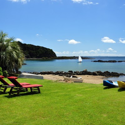 Sanctuary in the Cove, Coopers Beach, New Zealand