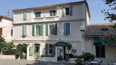 Hostellerie de la Source, Arles, France