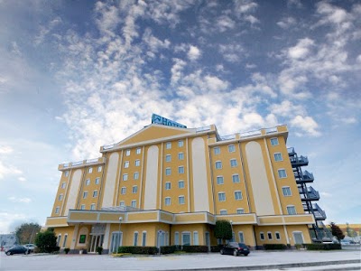 Hotel Piramidi, Torri Di Quartesolo, Italy