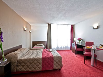 ADAGIO ACCESS PTE VERSAILLES, VANVES, France