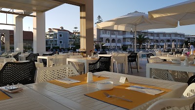 SANTA HELENA VILLAGE HOTEL, Platanias, Greece
