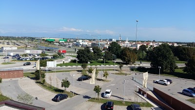 Base Hotel To Work, Noventa di Piave, Italy