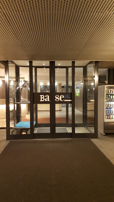 Base Hotel to Stay, Noventa di Piave, Italy