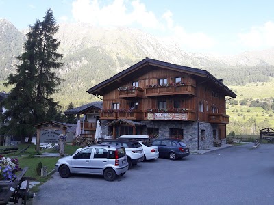 Albergo Punta Zerbion, Ayas, Italy