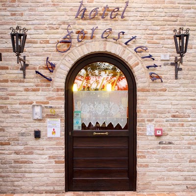 Hotel La Foresteria, Tolentino, Italy