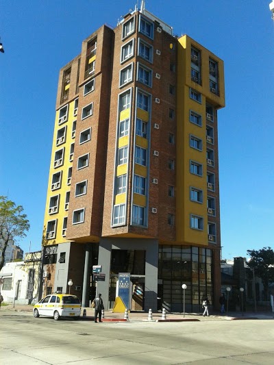 Hotel Tres Cruces, Montevideo, Uruguay