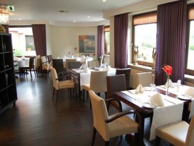 Hotel Schroder, Grob Meckelsen, Germany