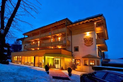 Alpinhotel Keil, Valdaora, Italy